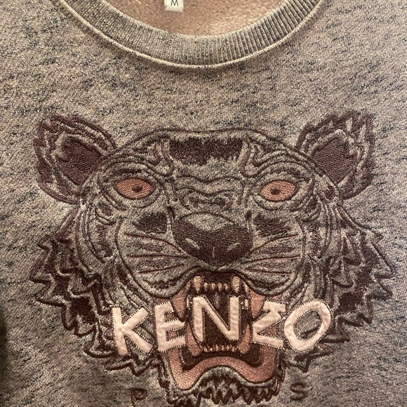 Beautiful Kenzo embroidered tiger sweater - Picture 3 of 4